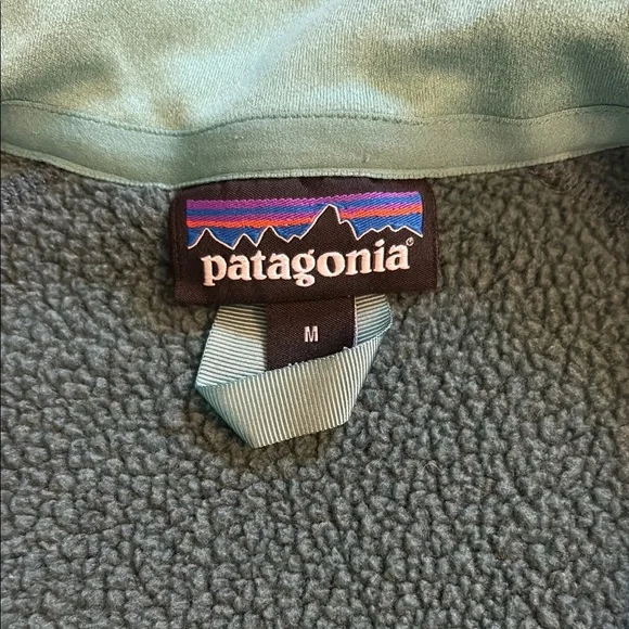 Patagonia Teal Fleece Jacket - Picture 2 of 3
